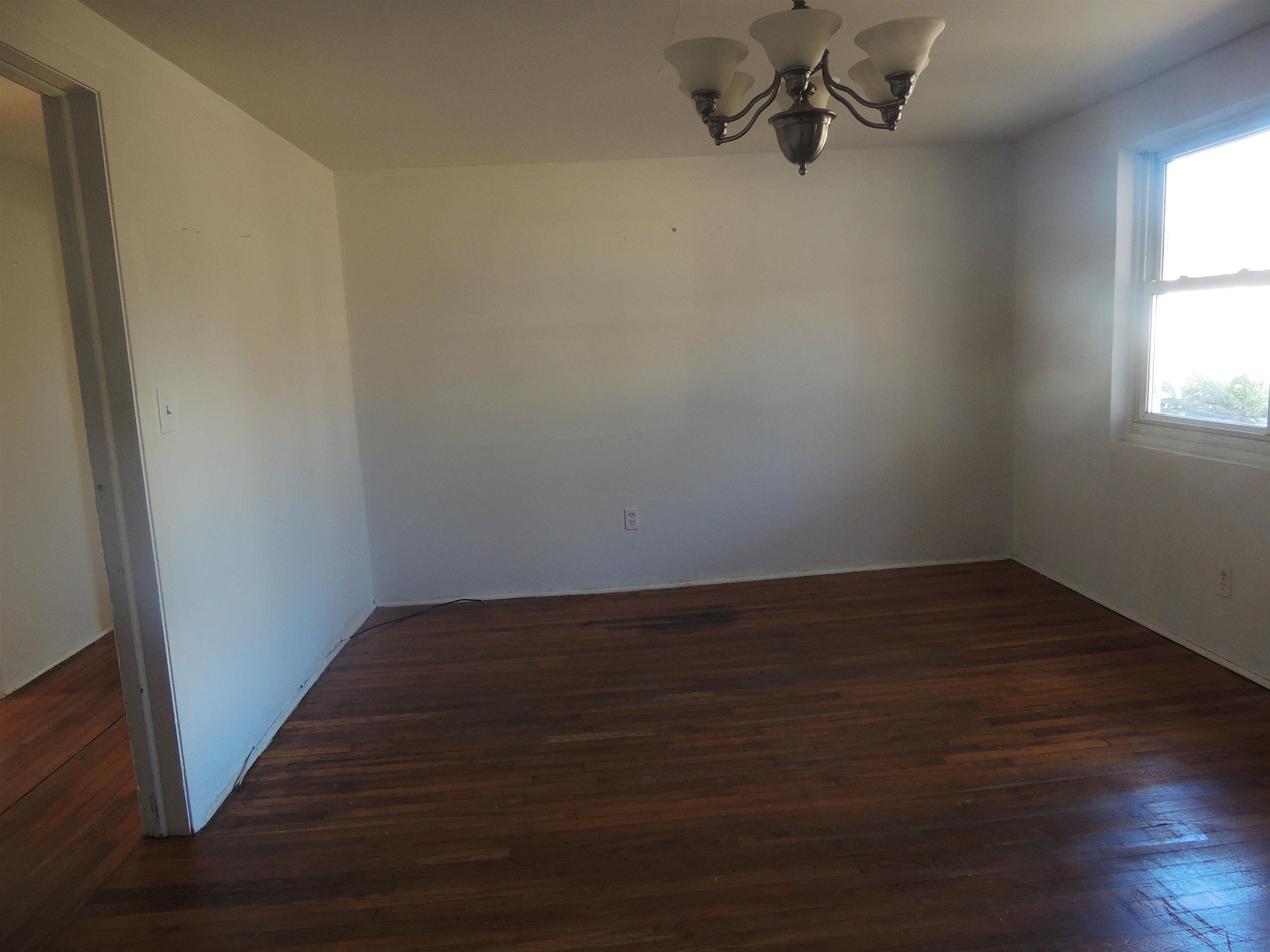 4 South Humphrey Street Inman, SC 29349 - Photo 3 of 10