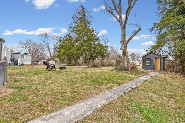 $138,000 | 2736 Nelson Drive, Hopkinsville, KY 42240