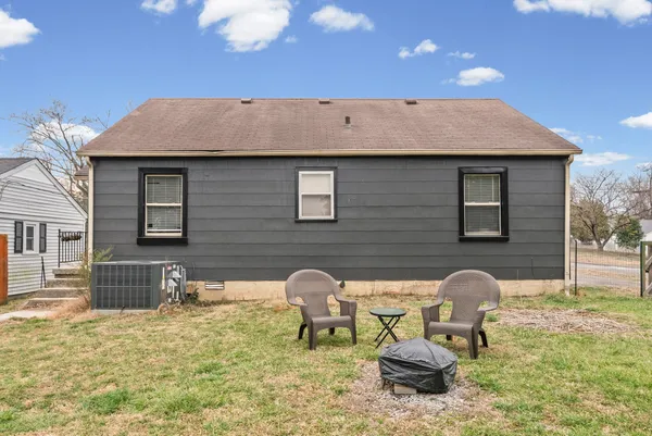 $138,000 | 2736 Nelson Drive, Hopkinsville, KY 42240