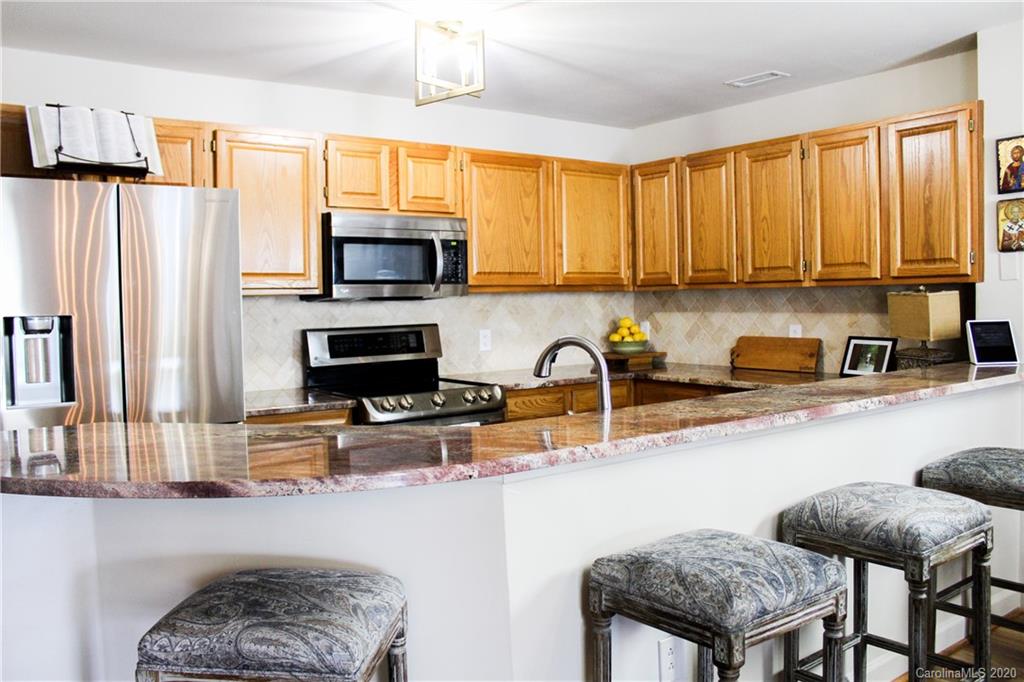 1230 Torrence Circle, Unit 24 Davidson, NC 28036 - Photo 9 of 31 Gallery Image 9