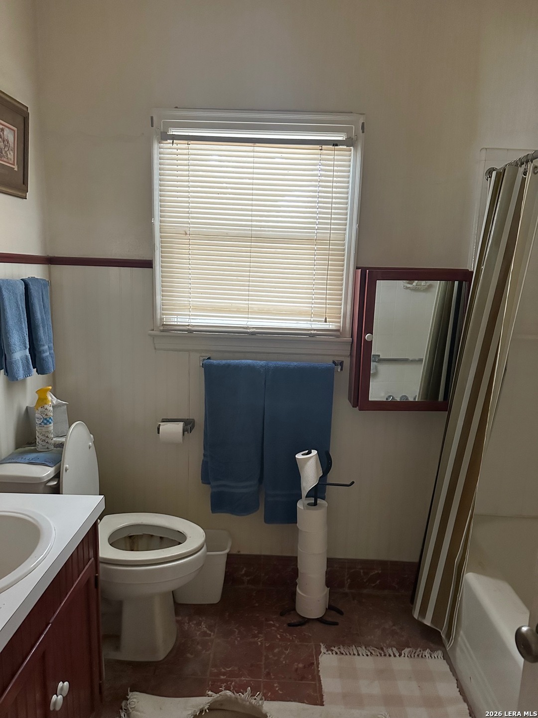 844 Laurel Street Uvalde, TX 78801 - Photo 16 of 28