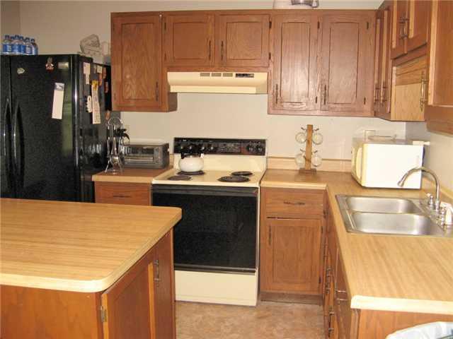 1223 Lansdowne Road Indianapolis, IN 46234 - Photo 8 of 14 Gallery Image 8