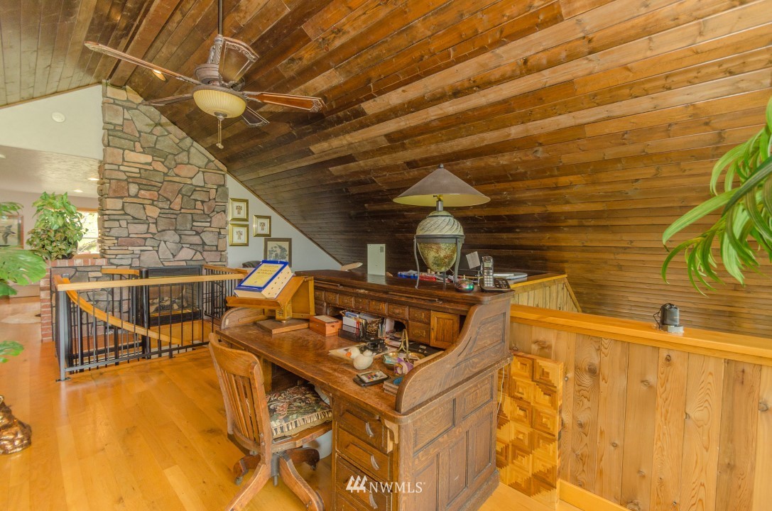 243 Macronovic Road Chehalis, WA 98532 - Photo 12 of 24