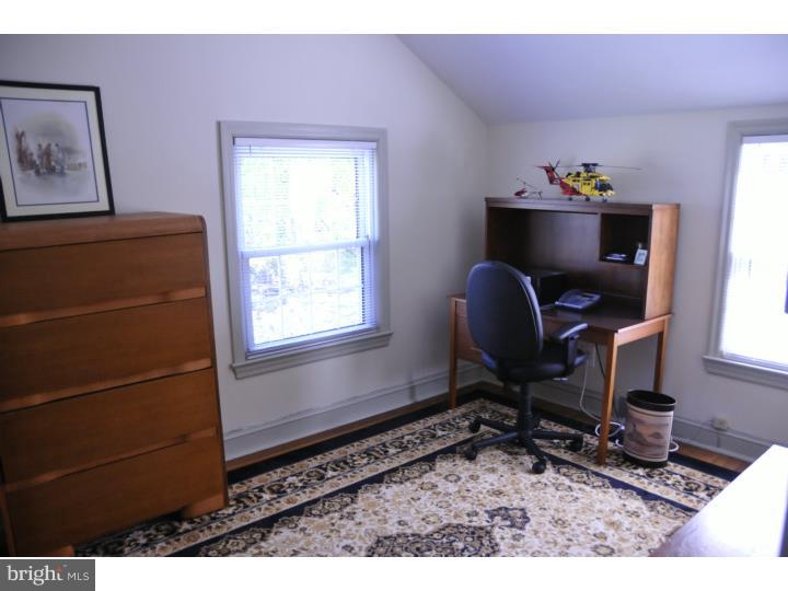 1520 Makefield Road Yardley, PA 19067 - Photo 19 of 25 Office / Study