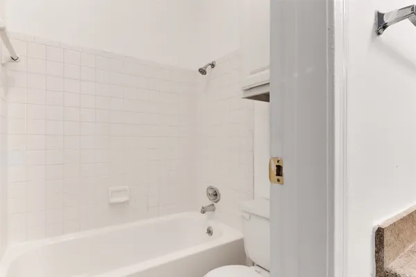 $1,175 | 12166 Metric Boulevard, Unit 279, Austin, TX 78758