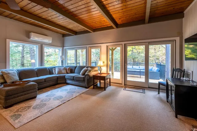 $374,000 | 1163 Baker Turn, Unit 2E, Hartford, VT 05059