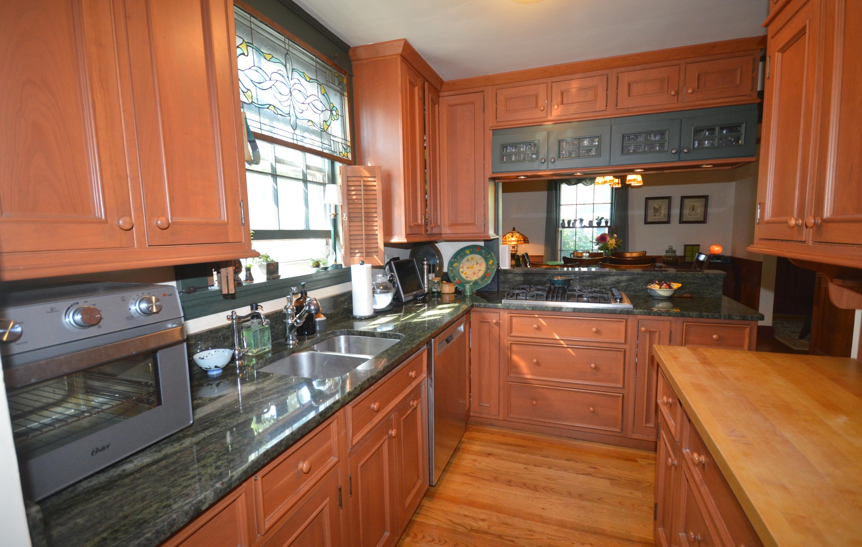 85 Royal Road Bangor, ME 04401 - Photo 23 of 49 DSC_0032