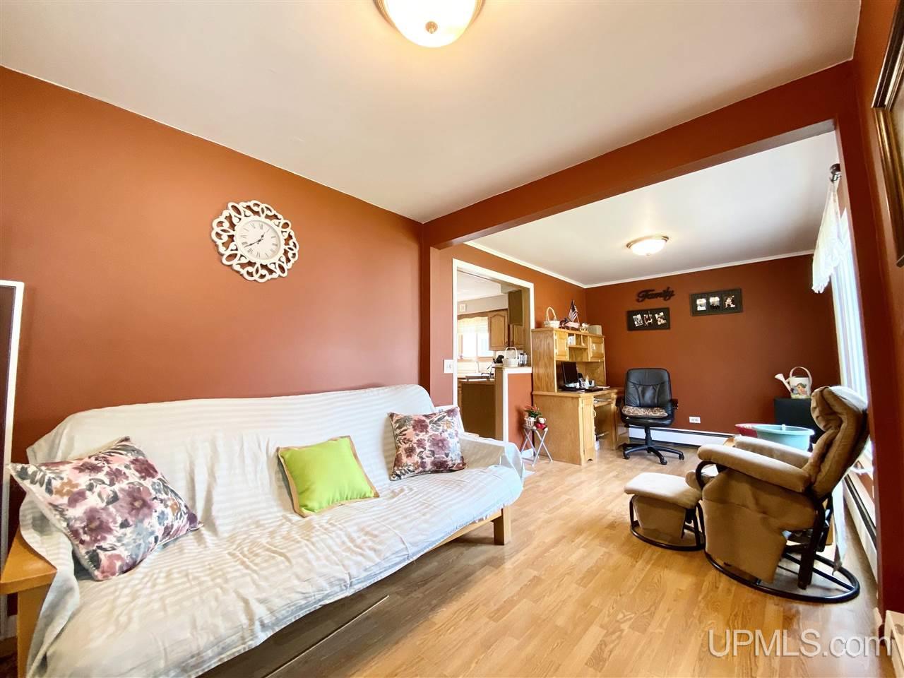 9812 South 75 Road Rapid River, MI 49878 - Photo 5 of 51