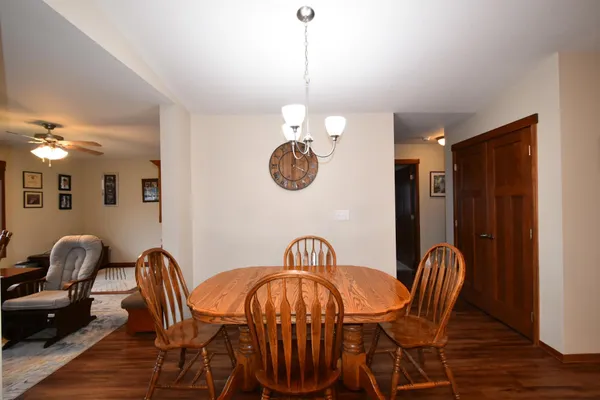 $359,900 | 147 Highlands Circle, Zumbrota, MN 55992