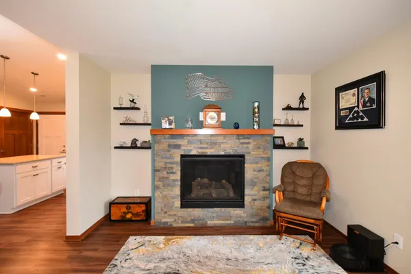 $359,900 | 147 Highlands Circle, Zumbrota, MN 55992