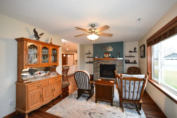 $359,900 | 147 Highlands Circle, Zumbrota, MN 55992