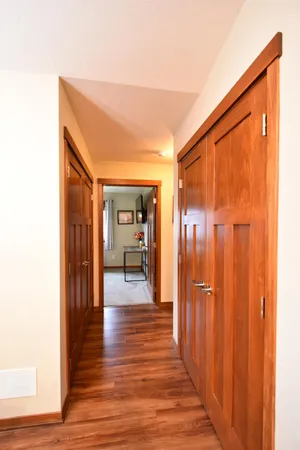 $359,900 | 147 Highlands Circle, Zumbrota, MN 55992