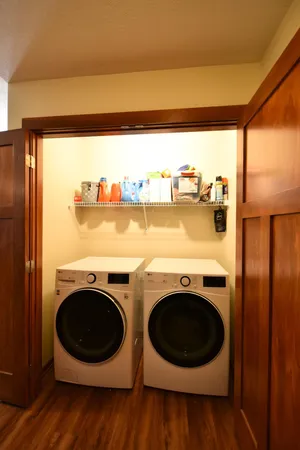 $359,900 | 147 Highlands Circle, Zumbrota, MN 55992