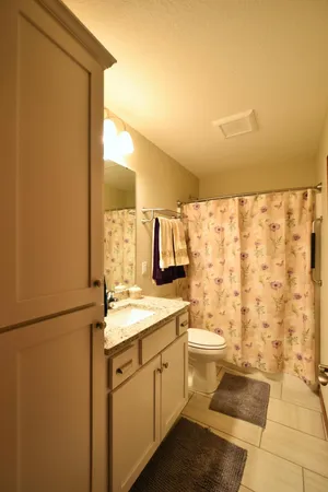 $359,900 | 147 Highlands Circle, Zumbrota, MN 55992