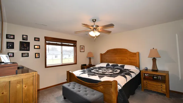 $359,900 | 147 Highlands Circle, Zumbrota, MN 55992
