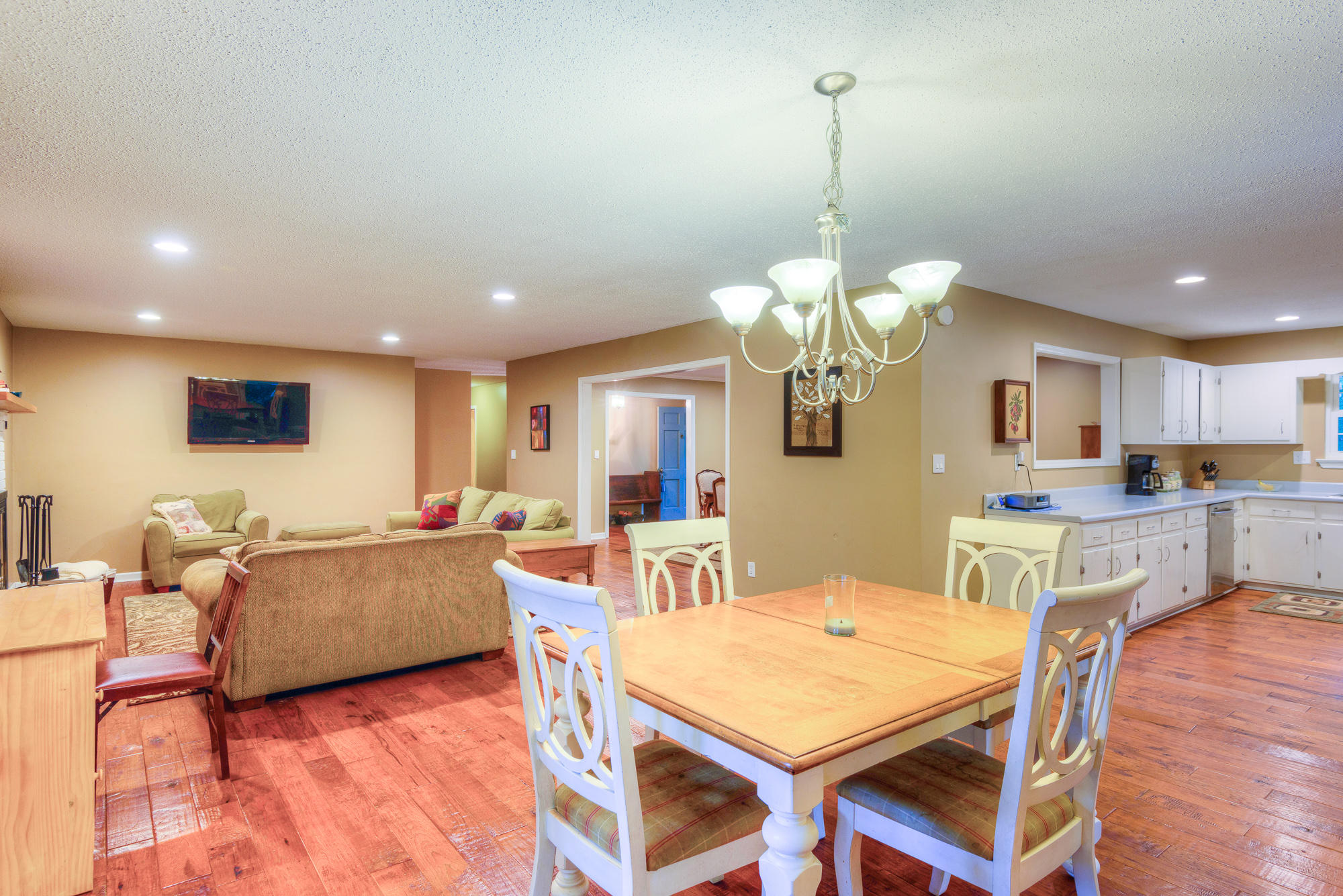 1211 North Concord Road, Unit 74 Chattanooga, TN 37421 - Photo 13 of 39 brkfst_2