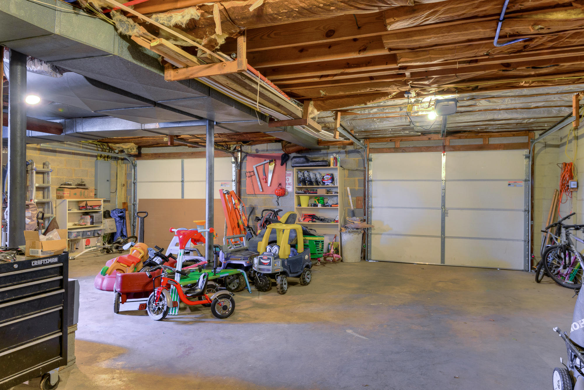 1211 North Concord Road, Unit 74 Chattanooga, TN 37421 - Photo 33 of 39 garage_3