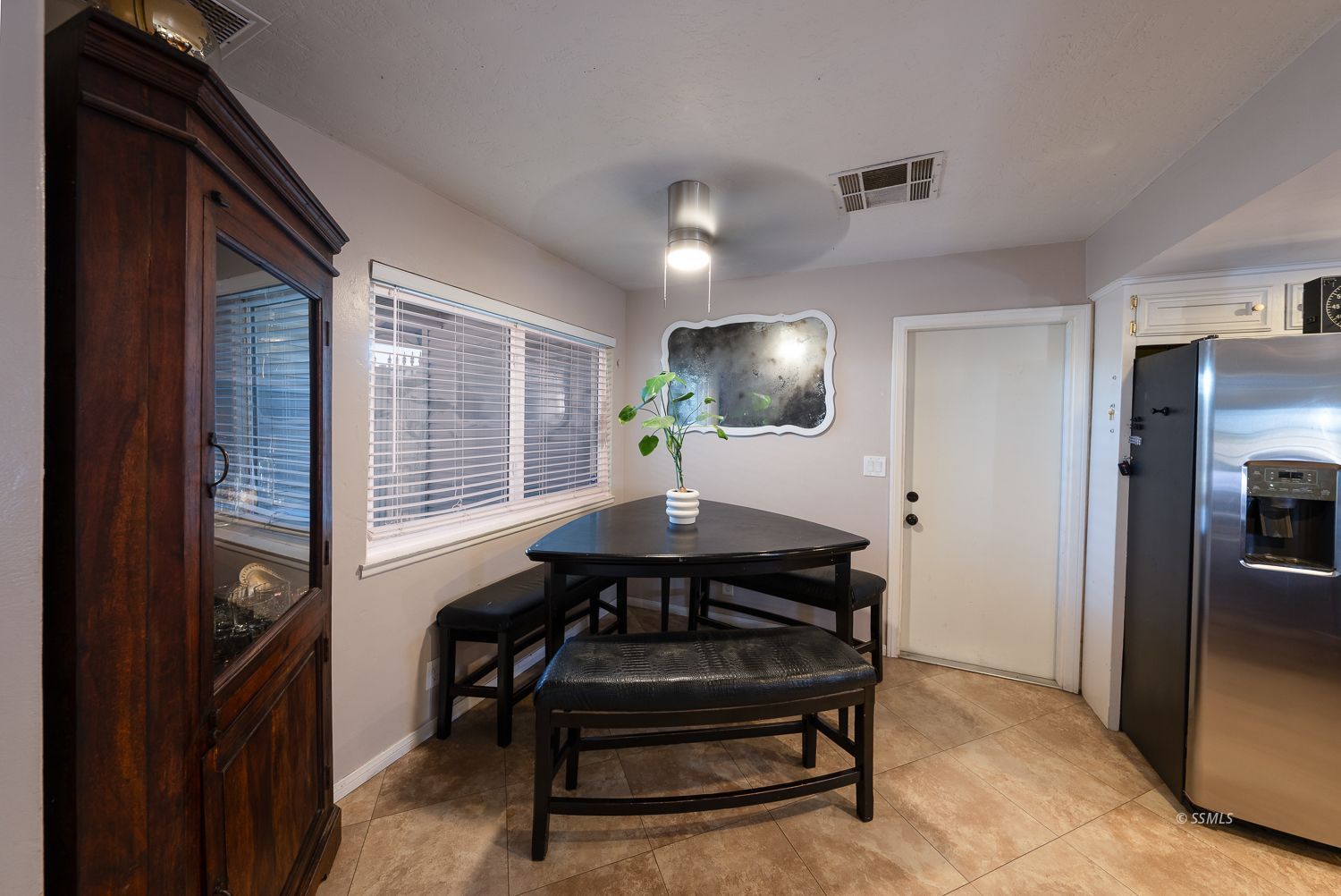 624 East Church Avenue Ridgecrest, CA 93555 - Photo 8 of 21