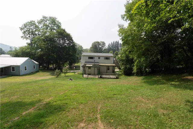 $125,700 | 28 Angelica Street, Almond, NY 14804