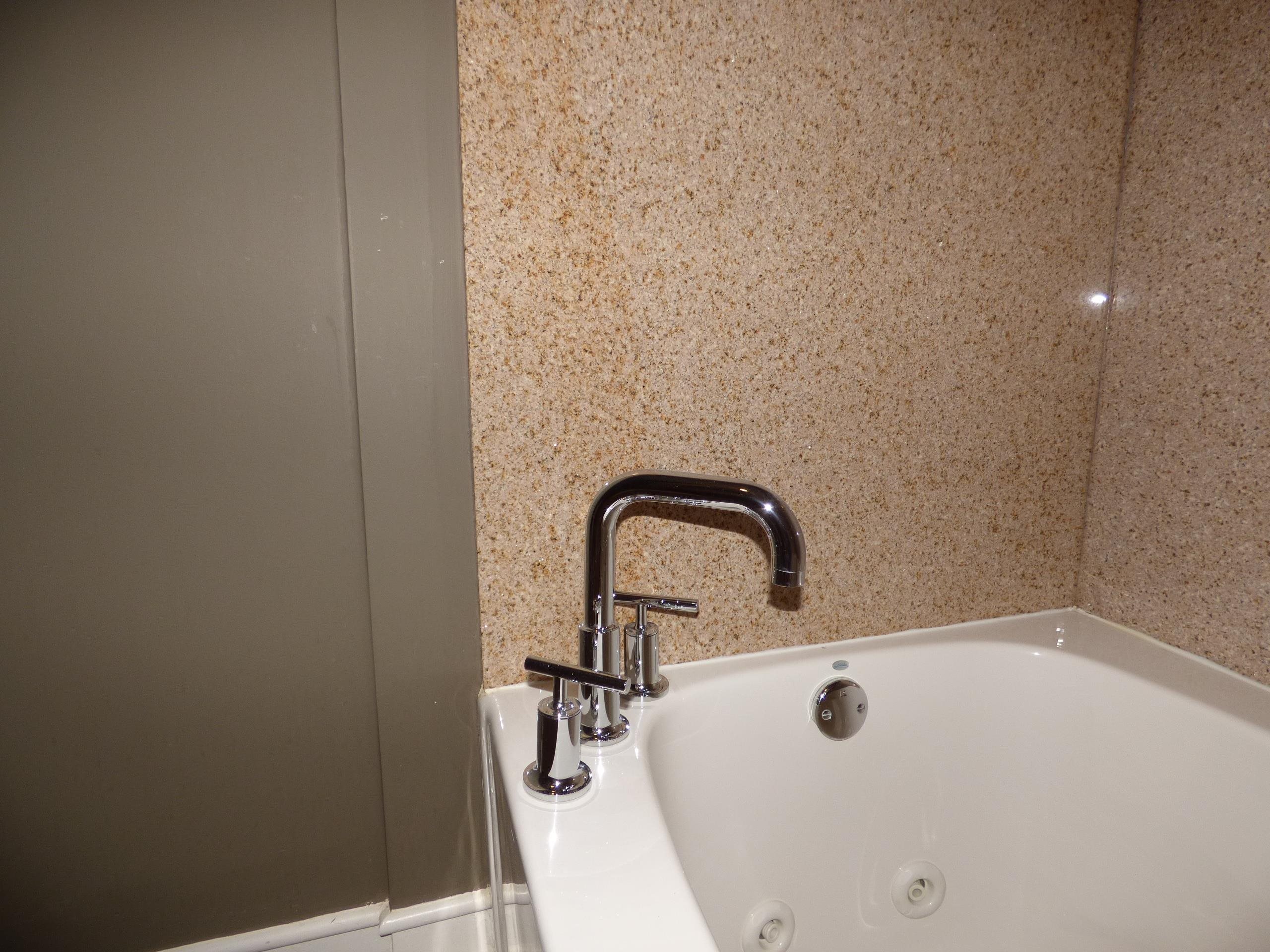 648 Riverside Drive, Unit 221 Memphis, TN 38103 - Photo 13 of 25 Gallery Image 13