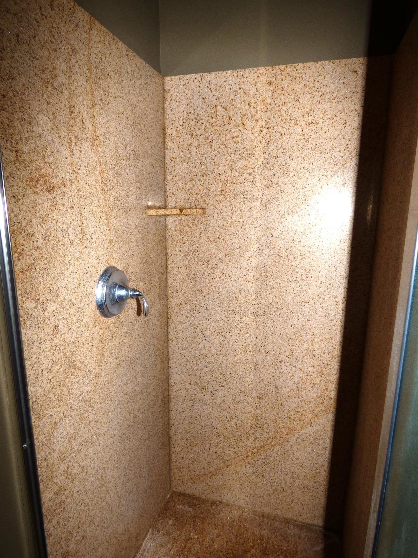648 Riverside Drive, Unit 221 Memphis, TN 38103 - Photo 15 of 25 Gallery Image 15