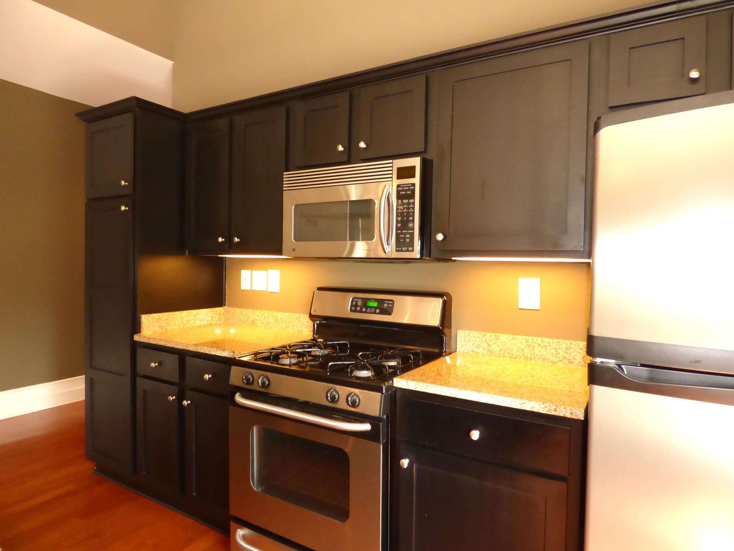 648 Riverside Drive, Unit 221 Memphis, TN 38103 - Photo 9 of 25 Gallery Image 9
