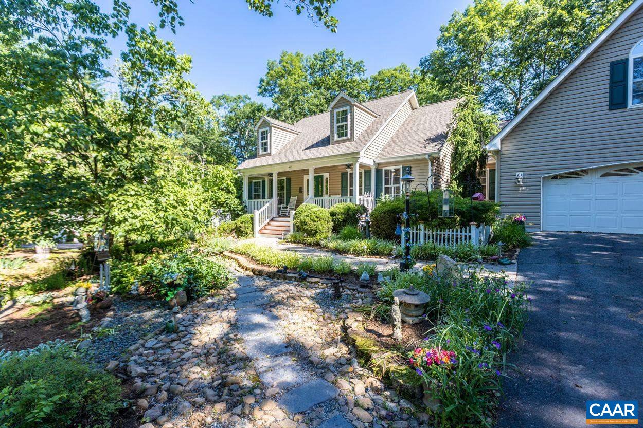35 Colonial Road Palmyra, VA 22963 - Photo 3 of 60 Gallery Image 3