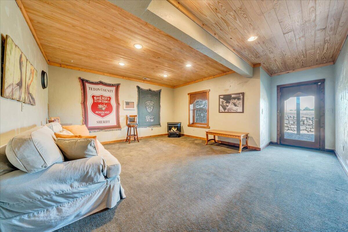 621 Spreading Spring Road Buchanan, VA 24066 - Photo 71 of 100 58-MIB05883