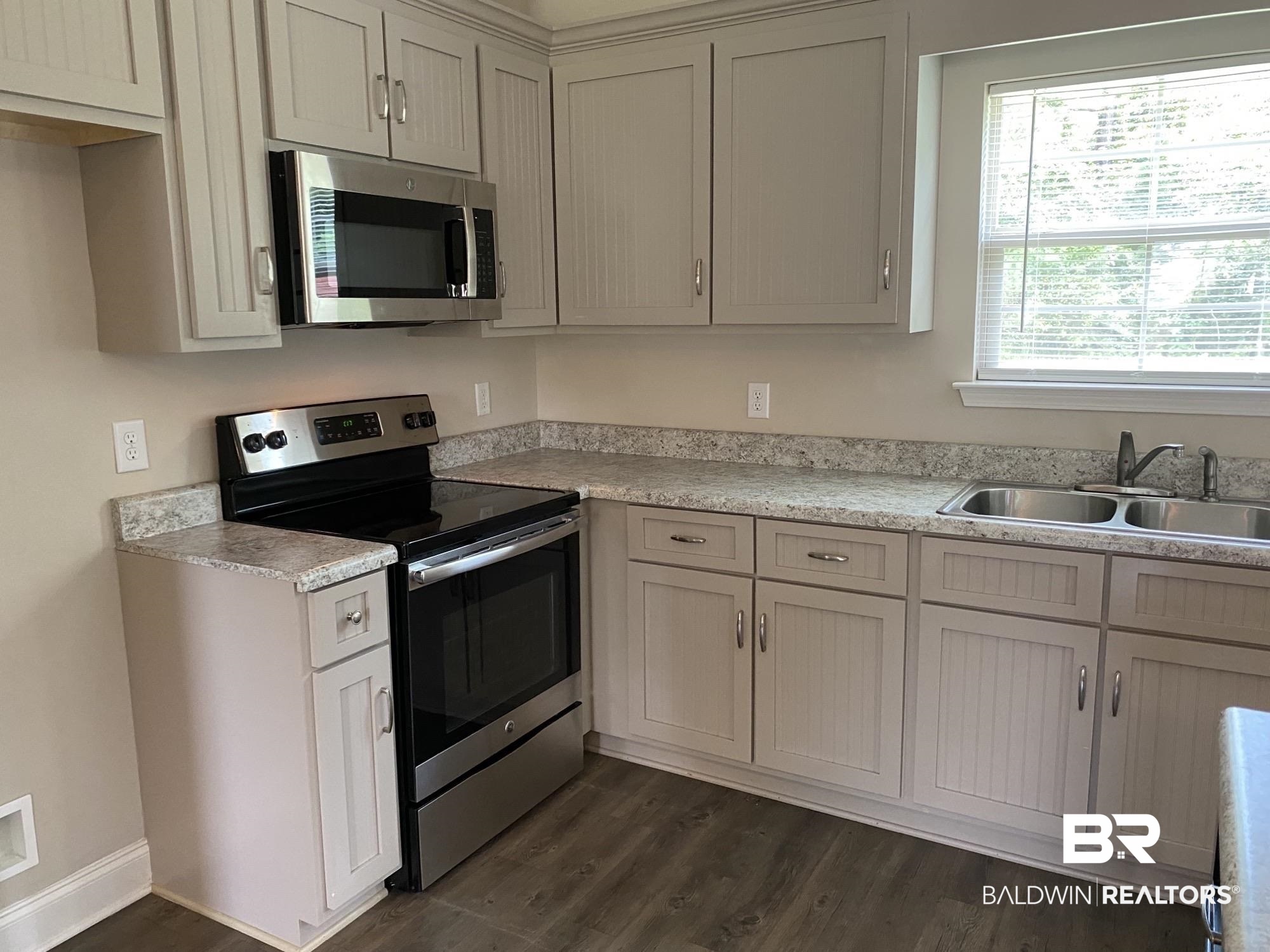 12875 Pearson Lane Wilmer, AL 36587 - Photo 9 of 14