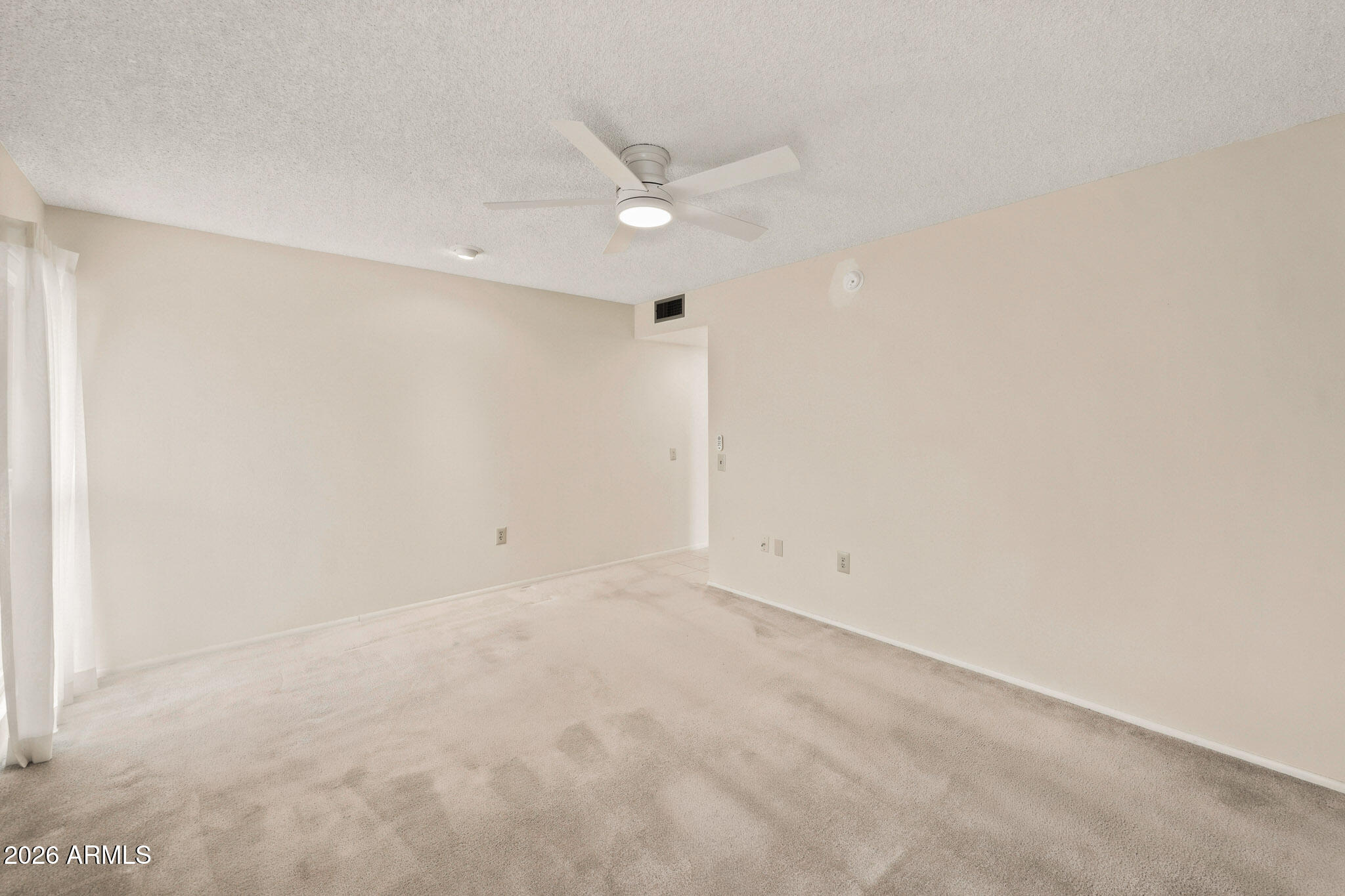 15410 North Ridgeview Road Sun City, AZ 85351 - Photo 19 of 43 Master Bed 3