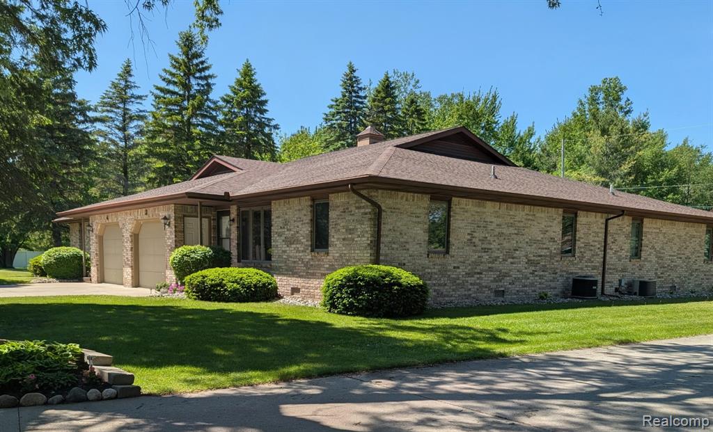 600 Thomas Street Hemlock, MI 48626 - Photo 5 of 22