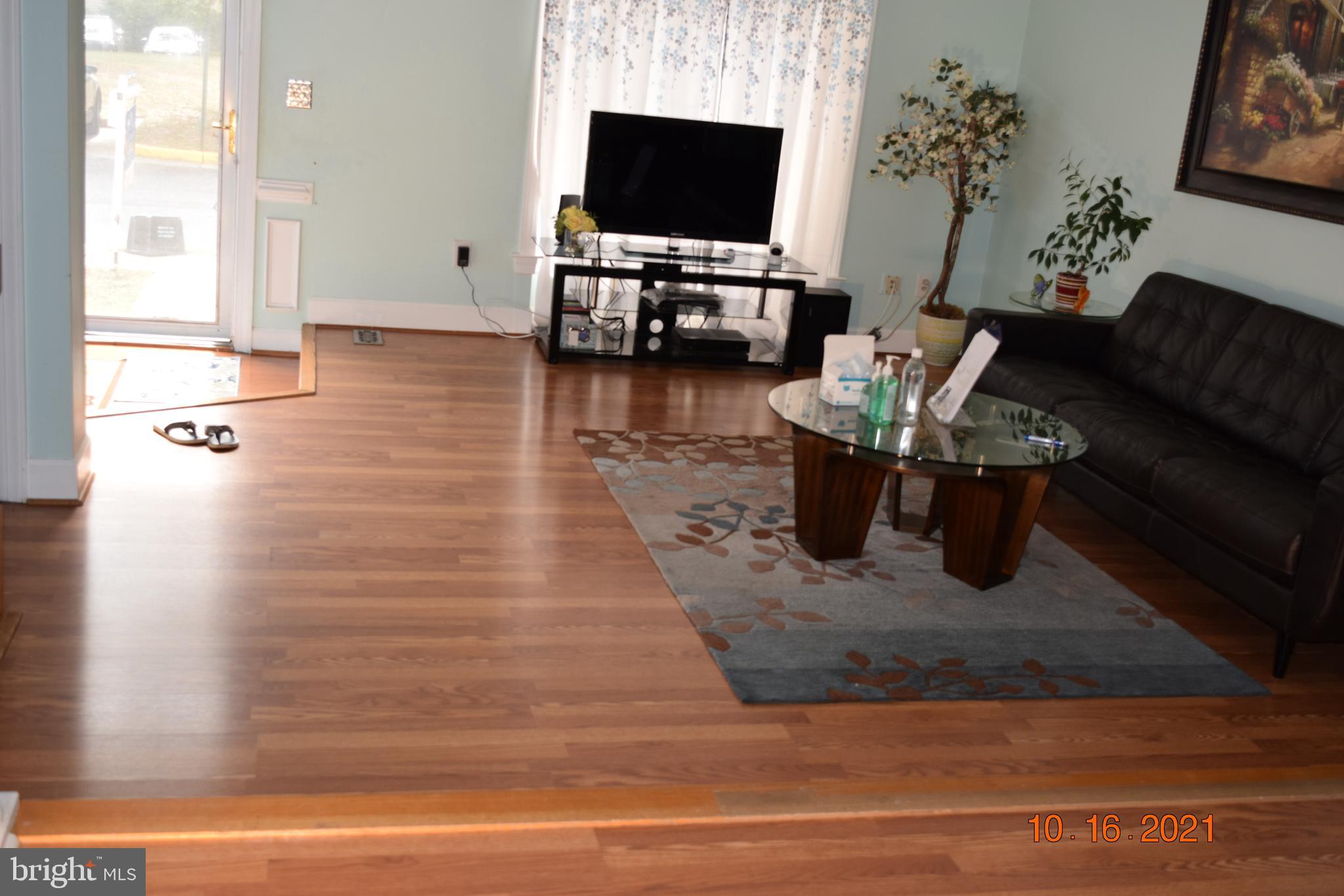 6352 Pendleton Place Centreville, VA 20121 - Photo 17 of 33