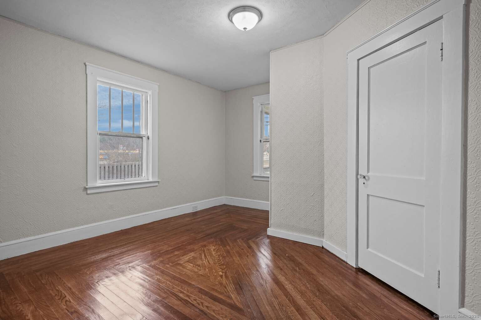 1067 North Main Street Killingly, CT 06241 - Photo 13 of 20