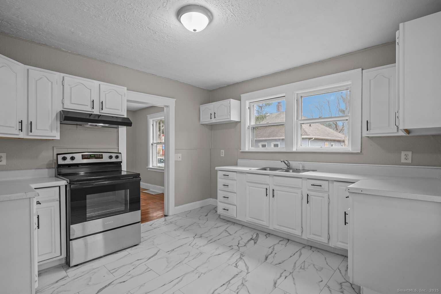 1067 North Main Street Killingly, CT 06241 - Photo 10 of 20