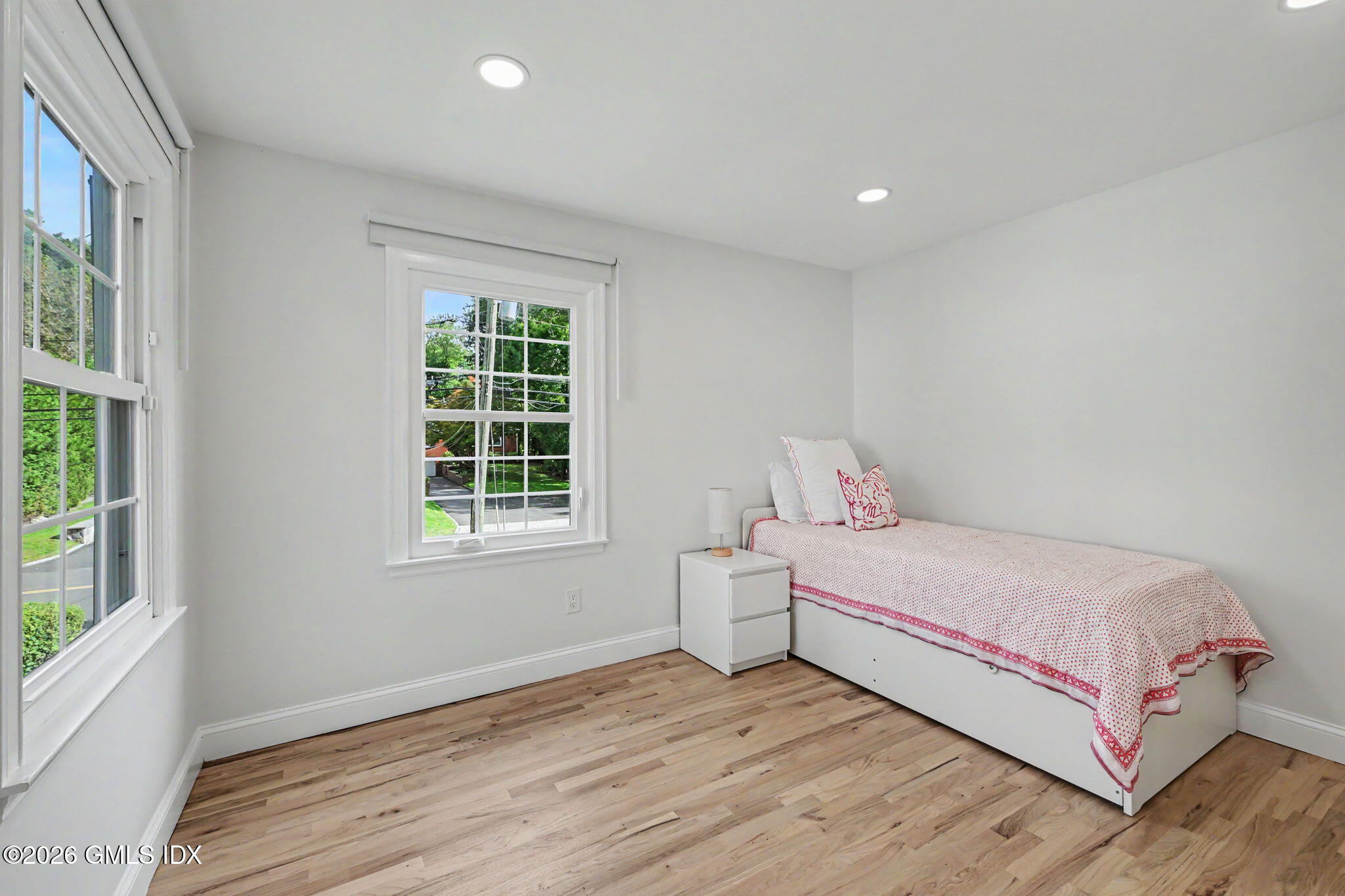 39 Sunshine Avenue Riverside, CT 06878 - Photo 14 of 20 Bedroom