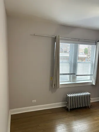 $1,725 | 5440 North Campbell Avenue, Unit 2R, Chicago, IL 60625