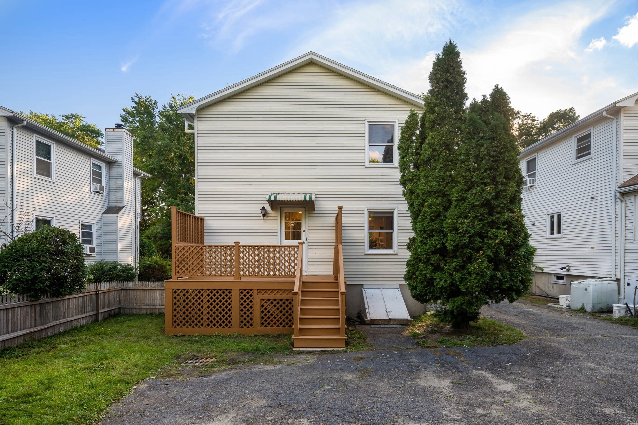 29 Pinecliff Road, Unit 29 Boston, MA 02132 - Photo 28 of 34 Gallery Image 28