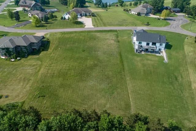 $85,000 | 3509 Pebble Hills Drive, Fergus Falls, MN 56537