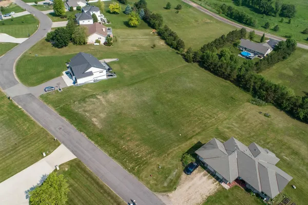 $85,000 | 3509 Pebble Hills Drive, Fergus Falls, MN 56537