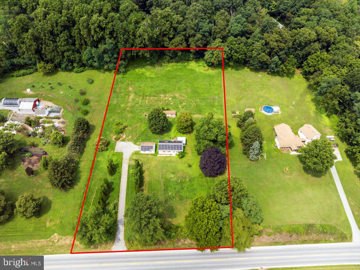 996 Valley Road Quarryville, PA 17566 - Photo 1 of 31 Gallery Image 1