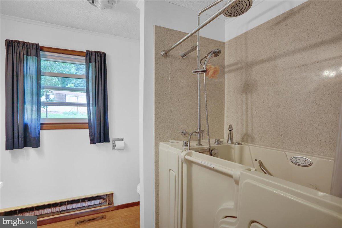 996 Valley Road Quarryville, PA 17566 - Photo 13 of 31 Gallery Image 13