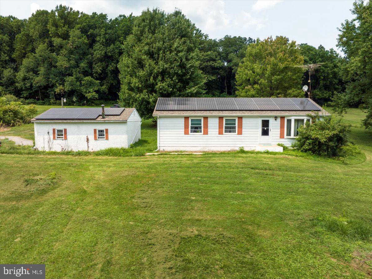 996 Valley Road Quarryville, PA 17566 - Photo 4 of 31 Gallery Image 4