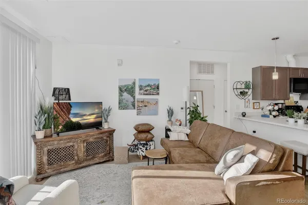 $169,344 | 8475 East 36th Avenue, Unit 221, Denver, CO 80238
