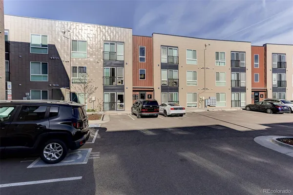 $169,344 | 8475 East 36th Avenue, Unit 221, Denver, CO 80238