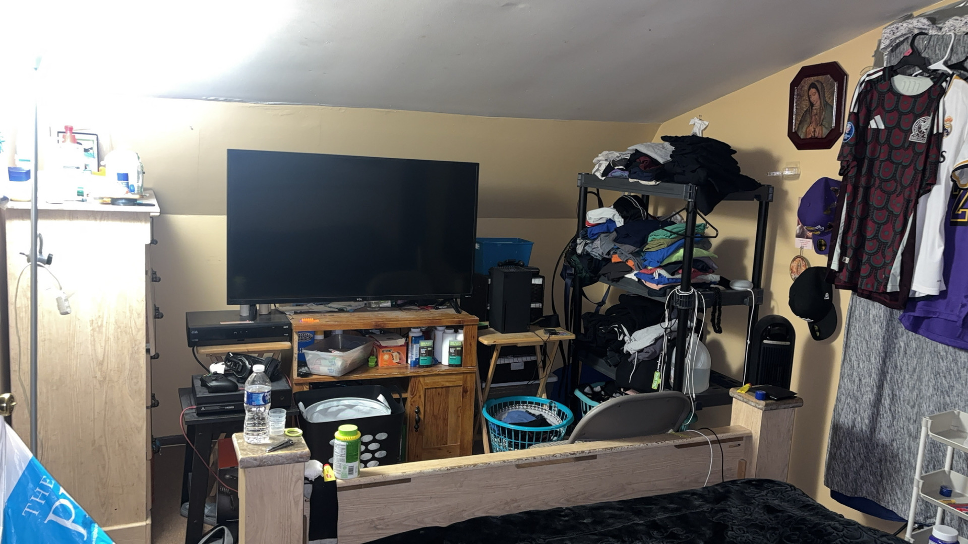 5614 South Kolmar Avenue Chicago, IL 60629 - Photo 20 of 40 a room with storage and utility