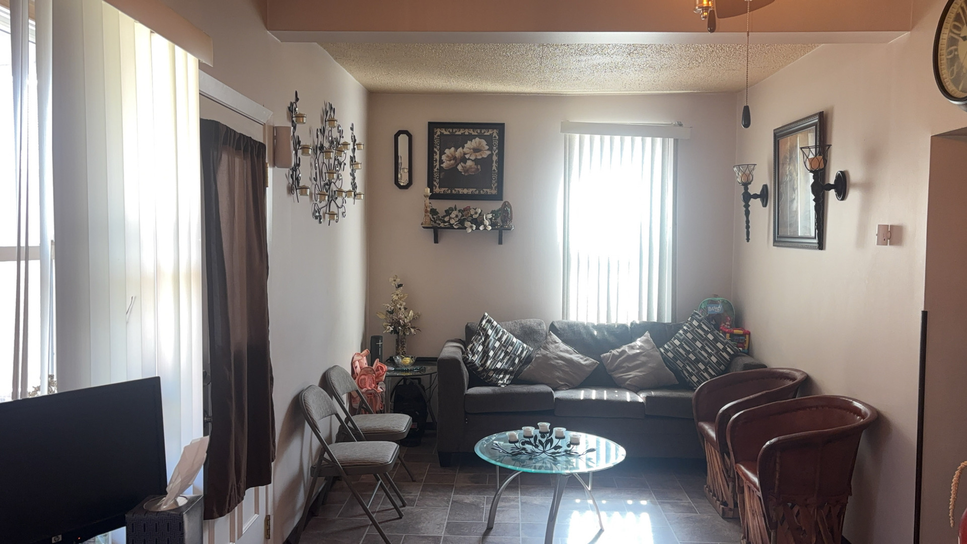 5614 South Kolmar Avenue Chicago, IL 60629 - Photo 4 of 40 a living room with furniture and wooden floor