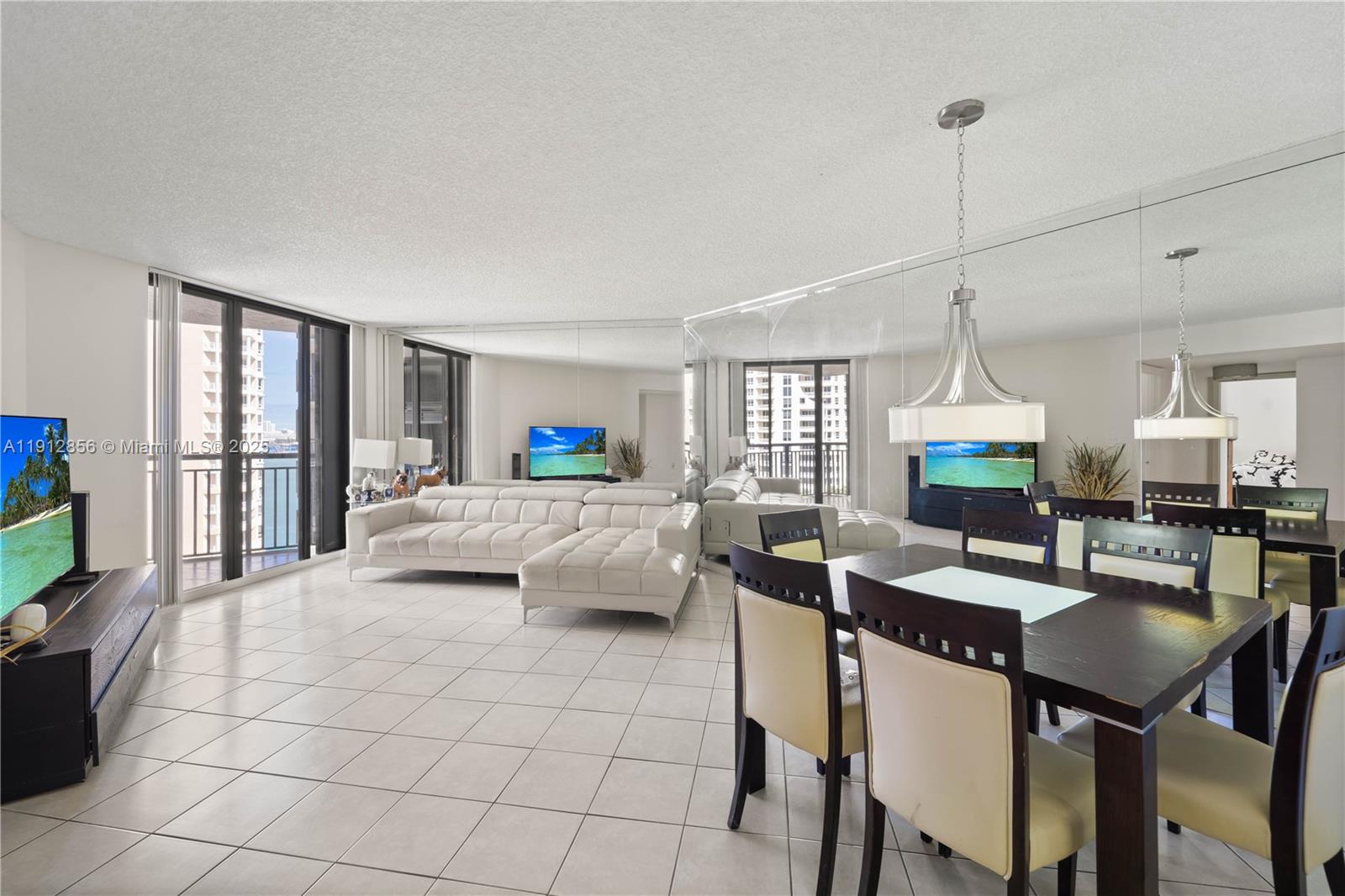540 Brickell Key Drive, Unit 1406 Miami, FL 33131 - Photo 9 of 37