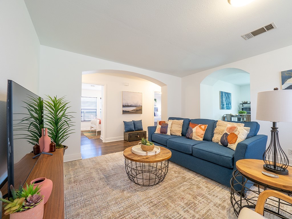 3257 Elizabeth Anne Lane Round Rock, TX 78664 - Photo 3 of 31 a living room with furniture and a large window