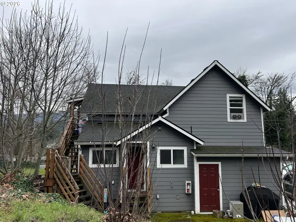 $1,130,000 | 133 Northwest Alder Street, Mill City, OR 97360