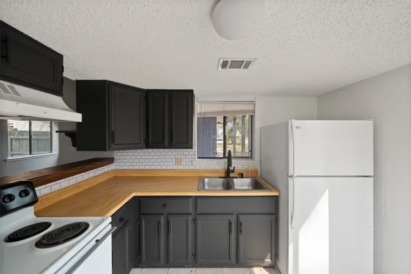 $1,050 | 26621 Orchid Court, Point Blank, TX 77364